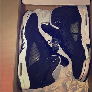 AIR JORDAN 5 RETRO (GS)